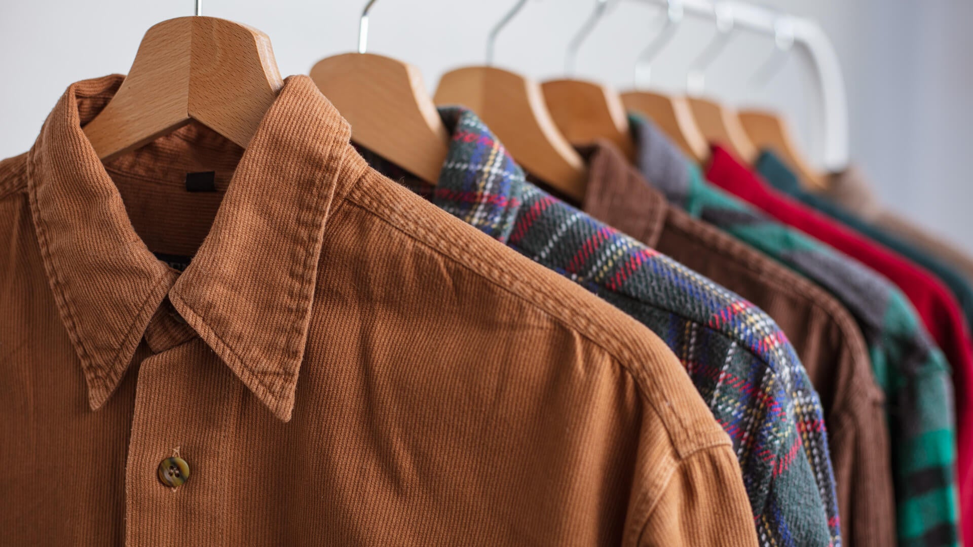 MEN SHIRTS & TOPS