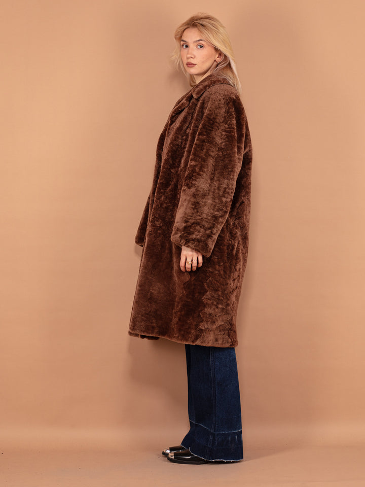 Vintage 70's Women Sheepskin Wool Coat in Brown - NorthernGrip
