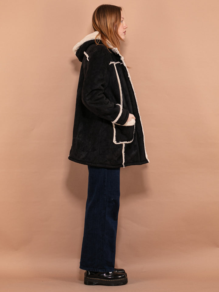 Vintage 90's Women Faux Sheepskin Coat in Black - NorthernGrip