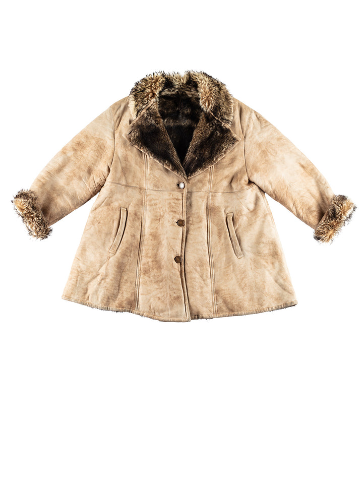 Vintage 80's Women Sheepskin Coat in BeigeMN428