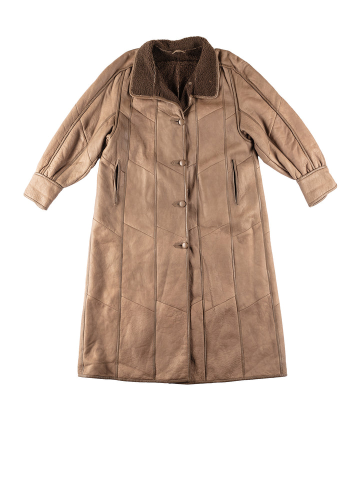 Vintage 90's Women Sheepskin Coat in BeigeMN211