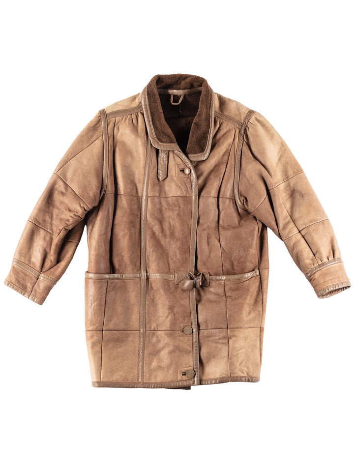 Vintage 80's Women Sheepskin Coat in Beige