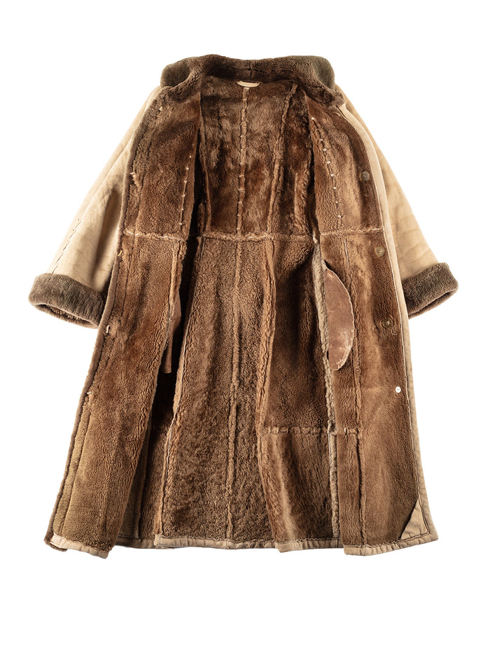 Vintage 90's Men Sheepskin Coat in BeigeMN187