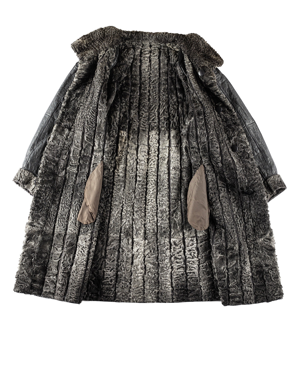 Vintage 70's Women Sheepskin Coat in GrayMN343