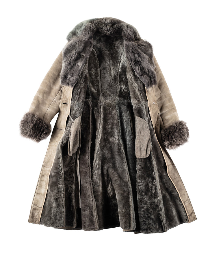 Vintage 70's Women Sheepskin Coat in GrayMN161