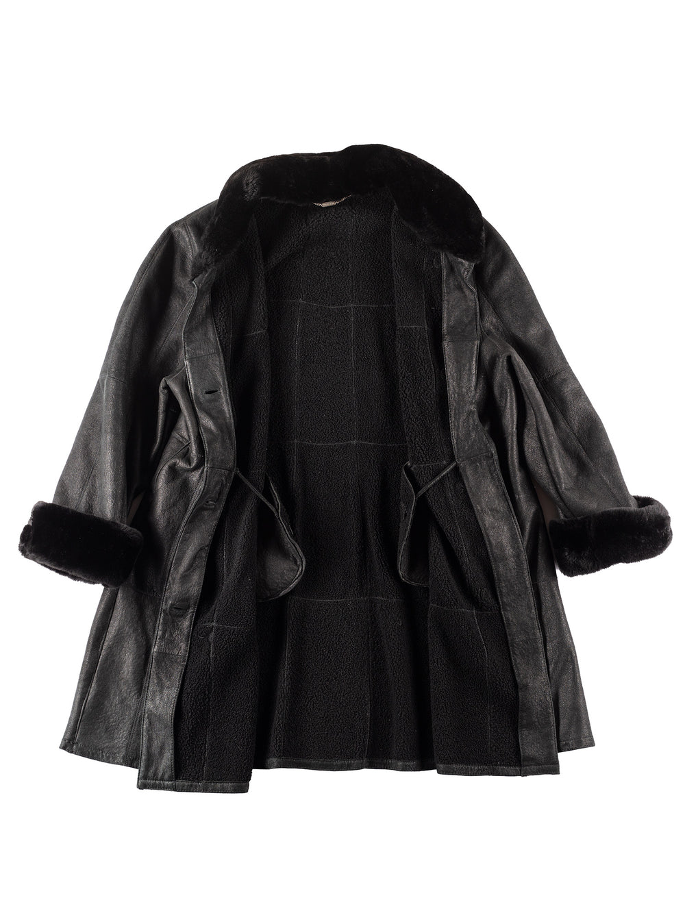 Vintage 90's Women Sheepskin Coat in Black