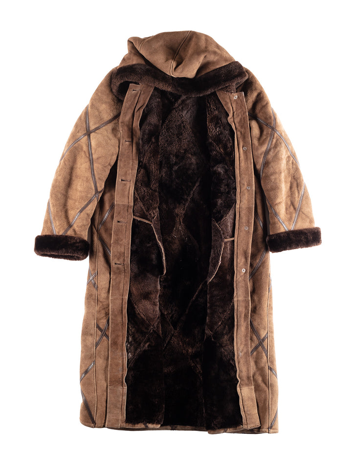 Vintage 90's Women Sheepskin Coat in Brown