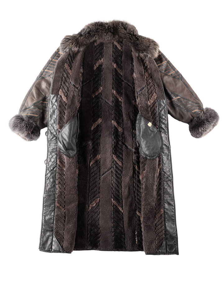 Vintage 90's Women Sheepskin Coat in Brown