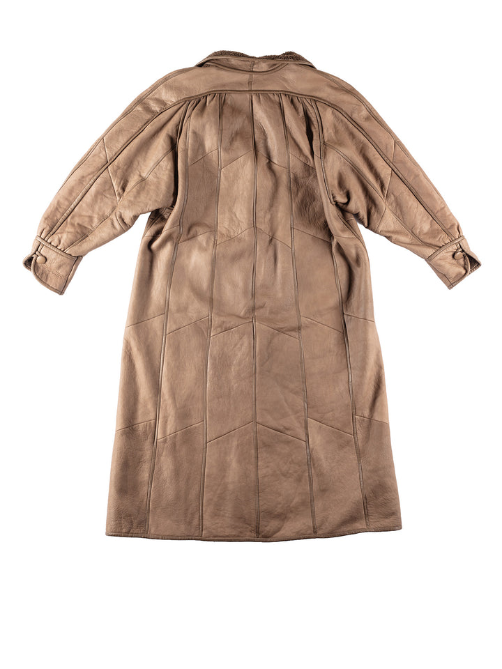 Vintage 90's Women Sheepskin Coat in BeigeMN211