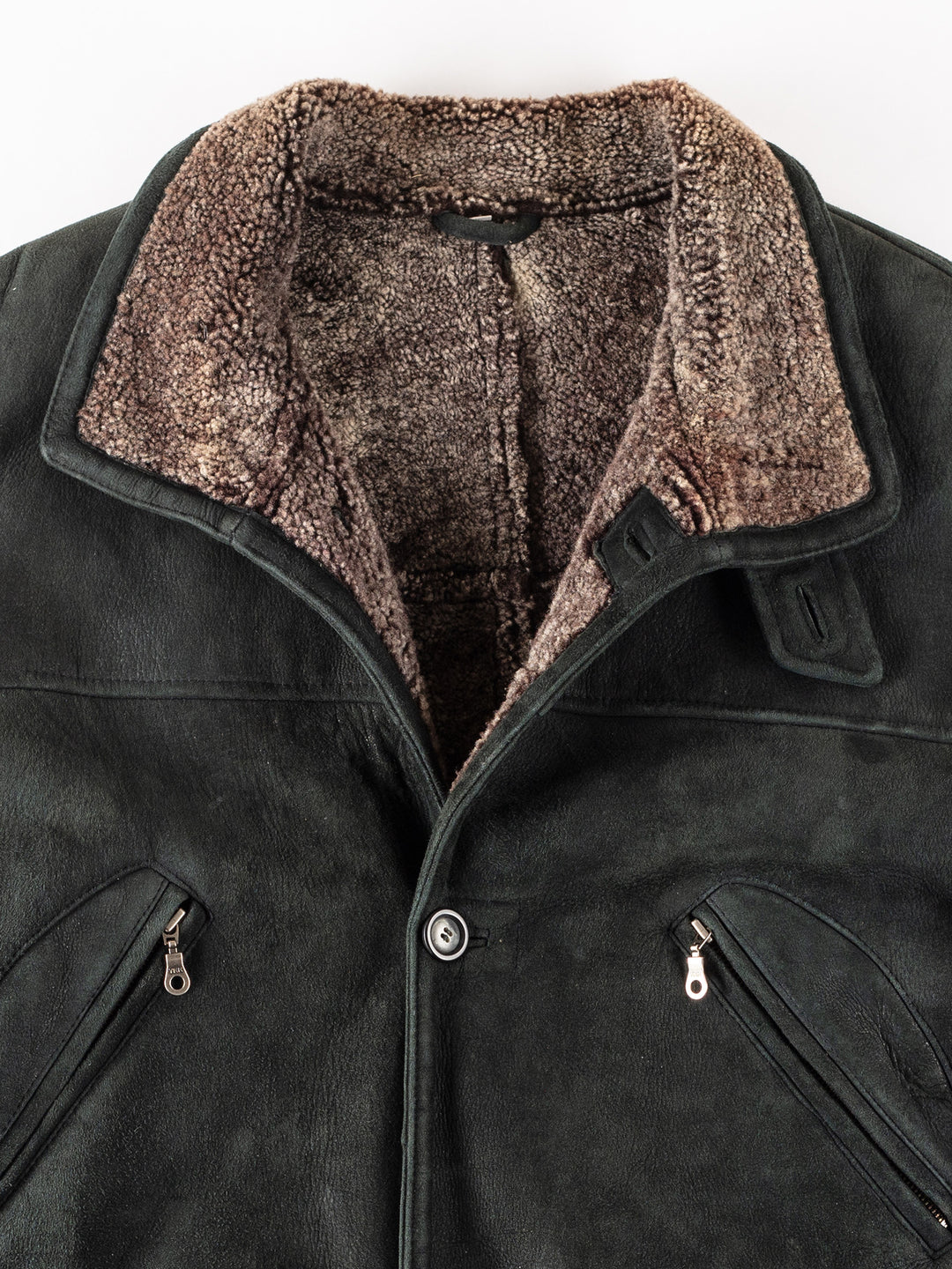 Vintage 90's Men Sheepskin Coat in GreenVN265