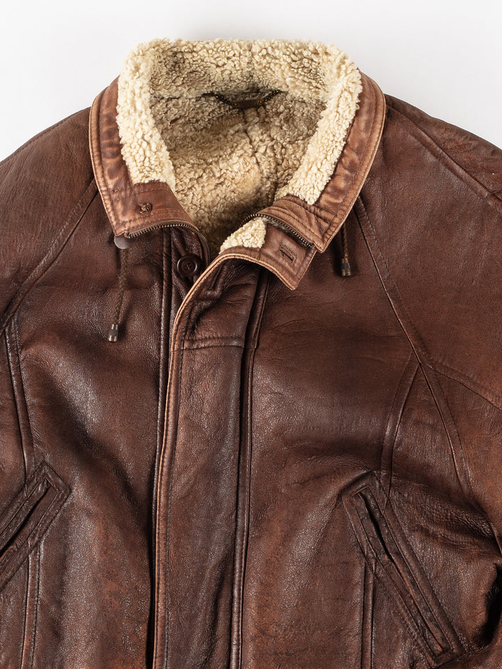 Vintage 90's Men Sheepskin Coat in BrownVN213
