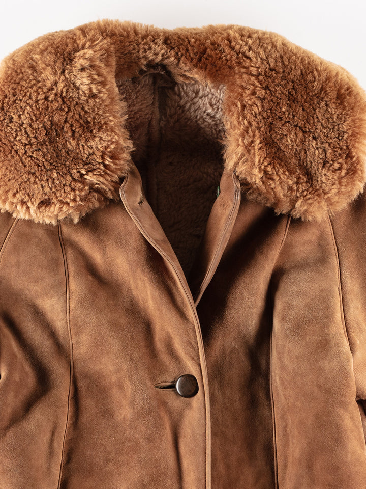 Vintage 70's Women Sheepskin Coat in BrownMN261