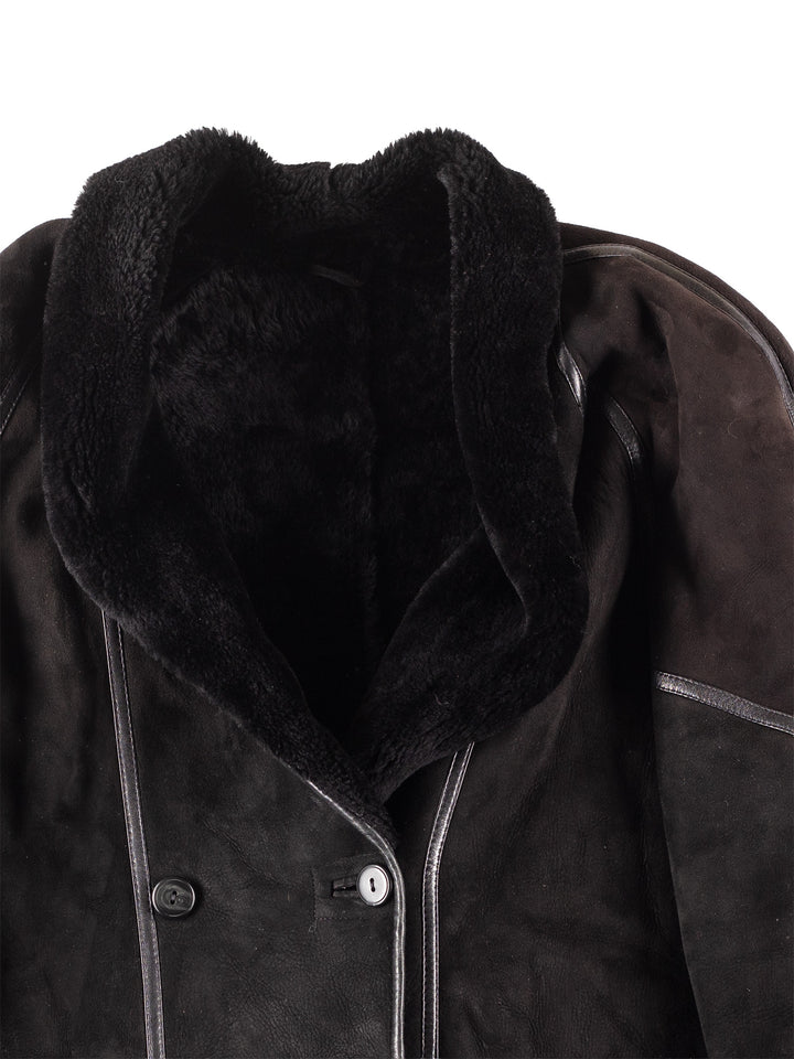Vintage 90's Women Sheepskin Coat in Black