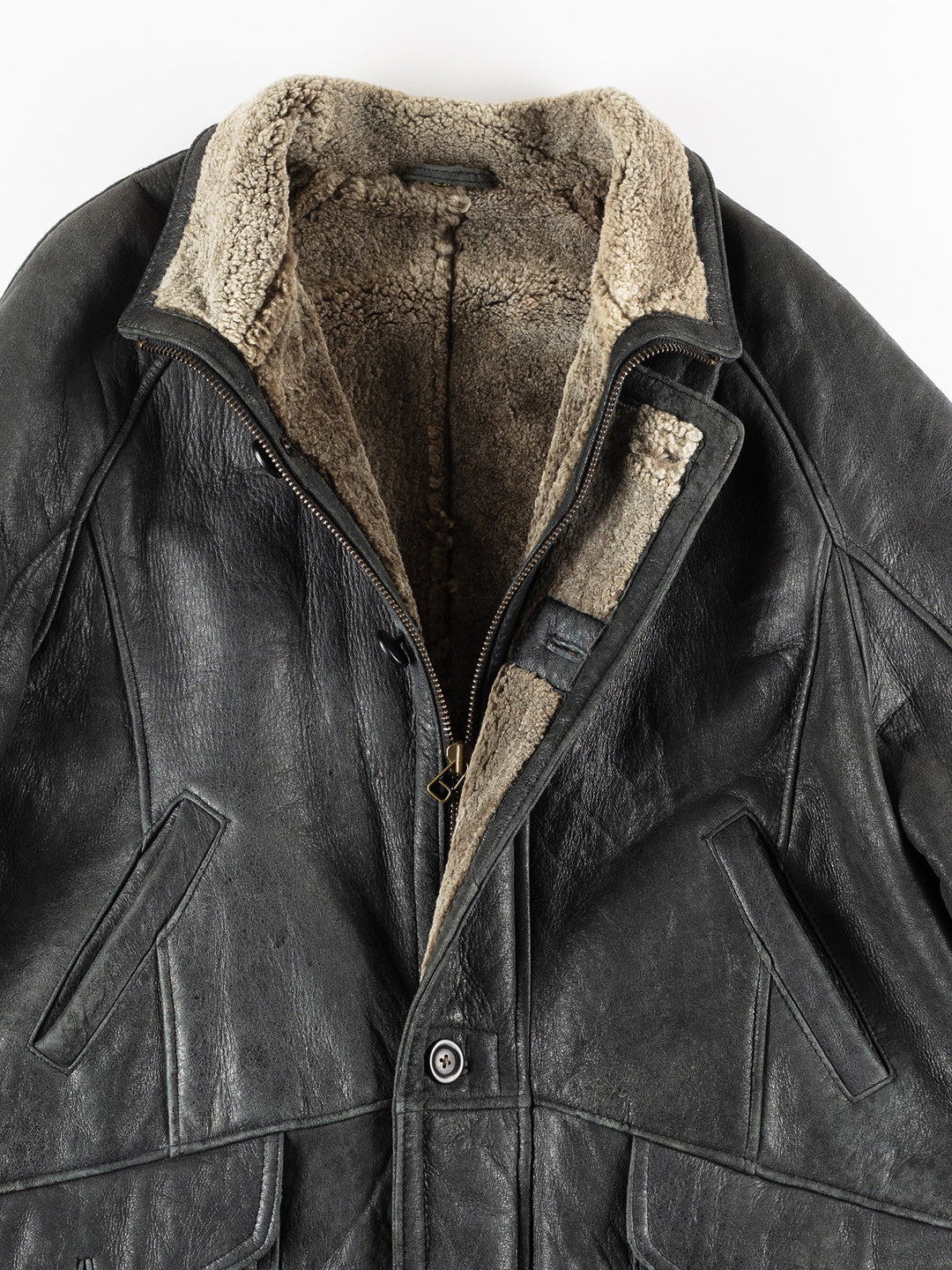 Vintage 80's Men Sheepskin Coat in Black