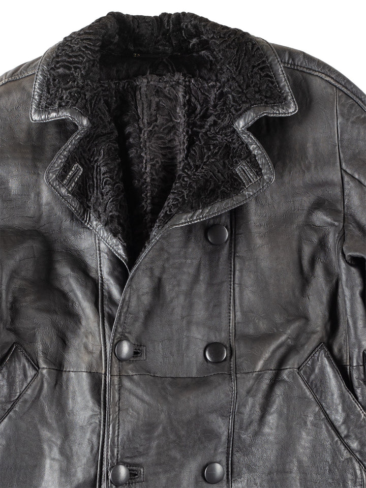 Vintage 90's Women Sheepskin Coat in Black