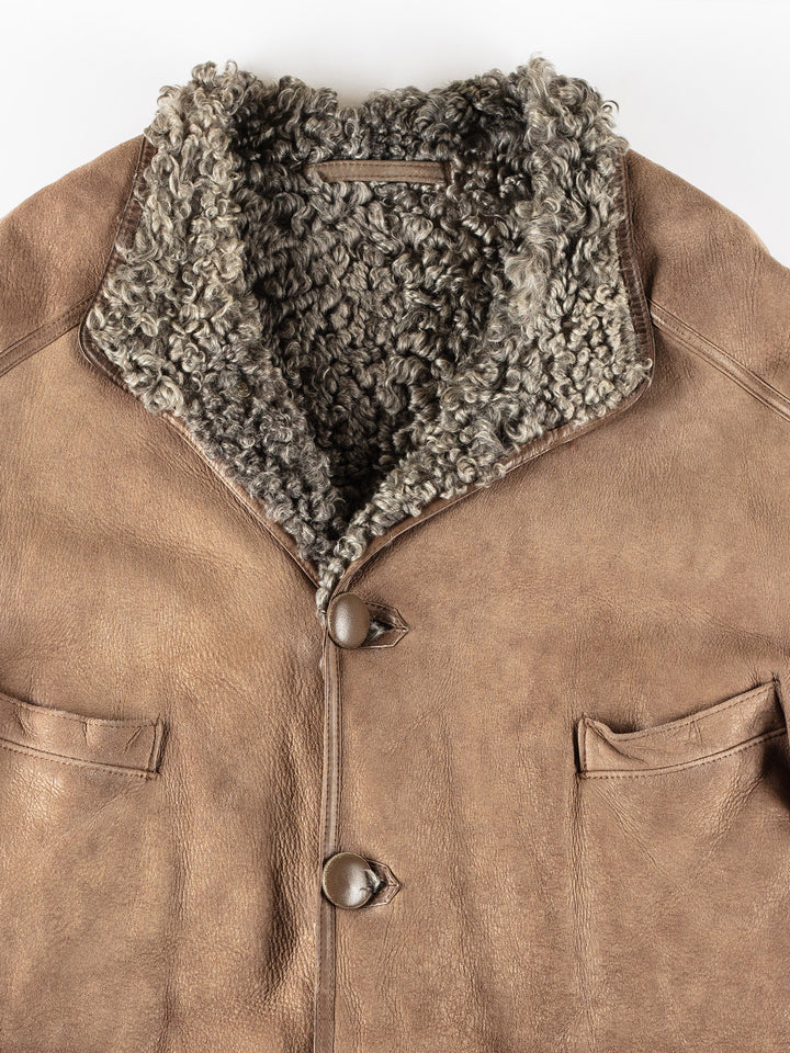Vintage 80's Men Sheepskin Coat in BrownVN384