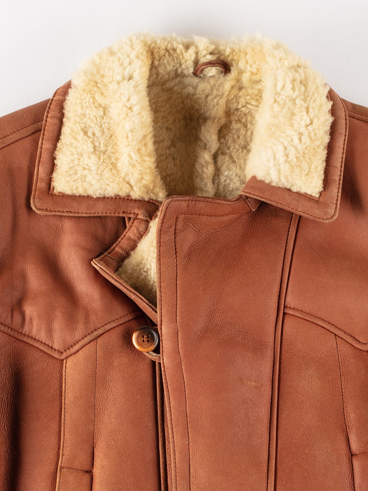 Vintage 80's Men Sheepskin Coat in BrownVN193