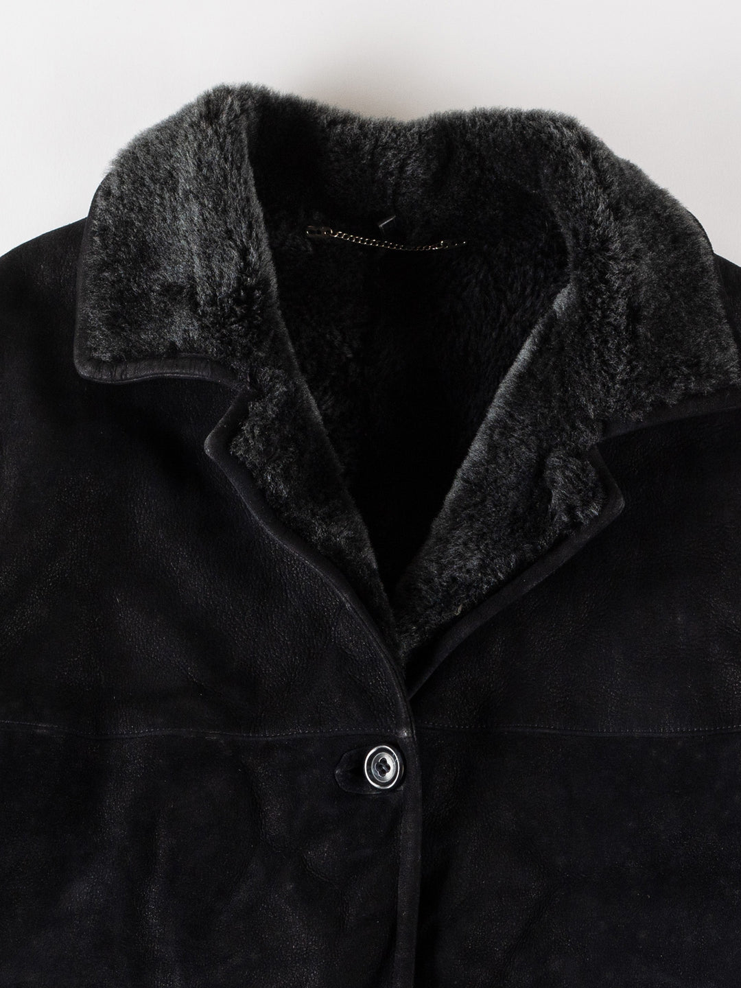 Vintage 80's Women Sheepskin Coat in BlackMN530