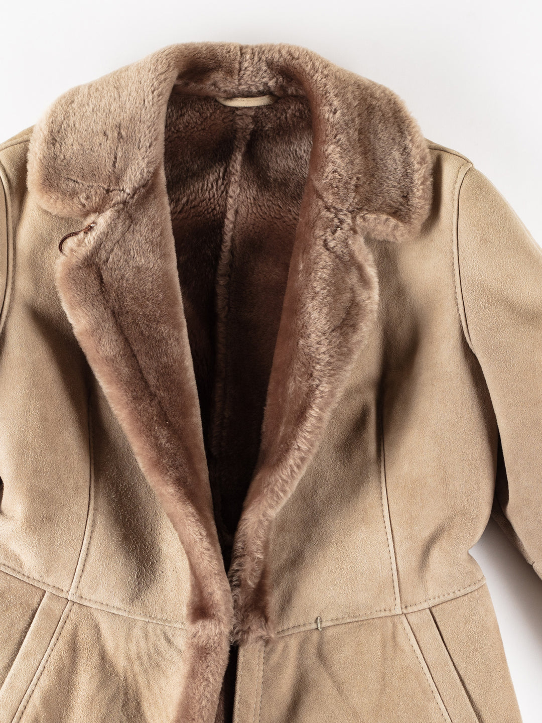 Vintage 70's Women Sheepskin Coat in GrayMN182