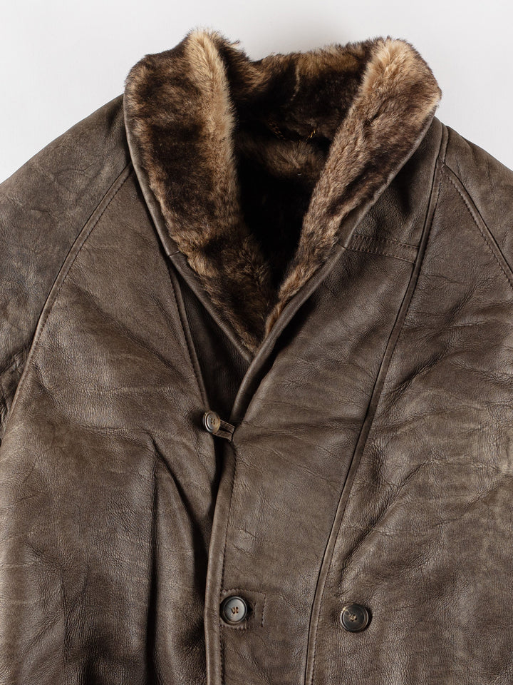 Vintage 80's Men Sheepskin Coat in BrownVN473