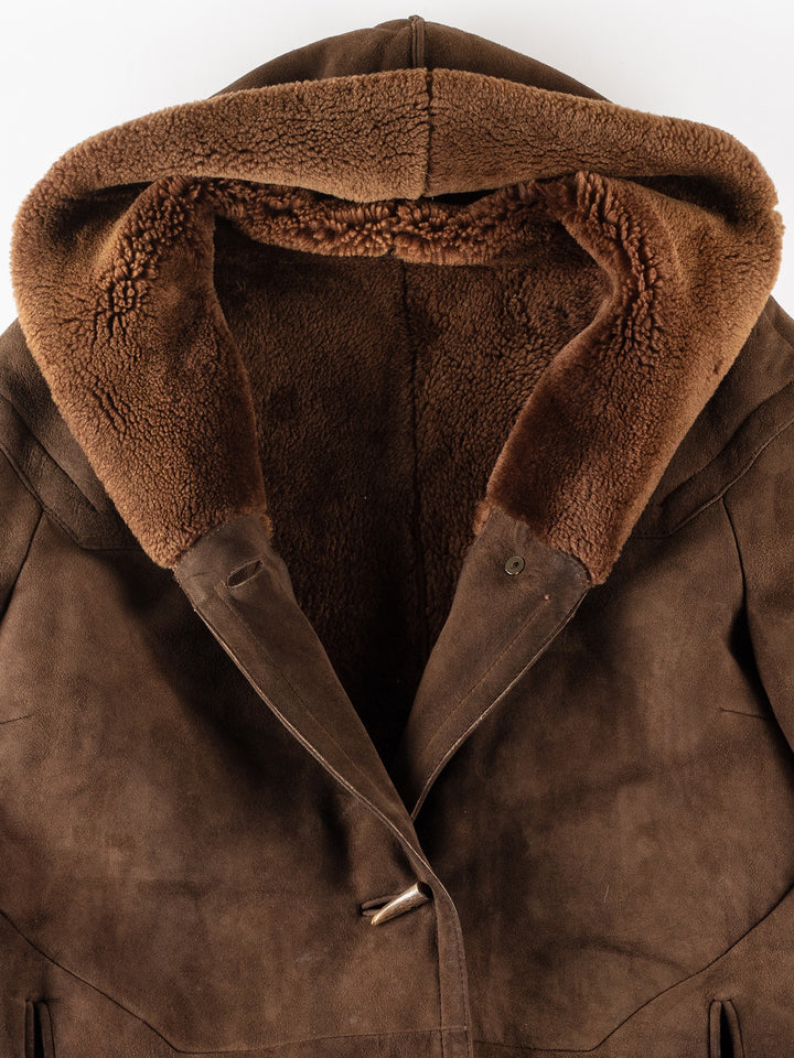 Vintage 90's Women Sheepskin Coat in BrownMN193