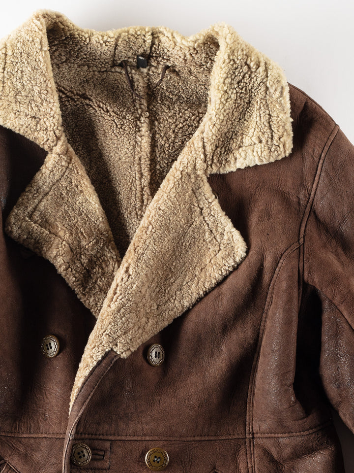 Vintage 80's Men Sheepskin Coat in Brown