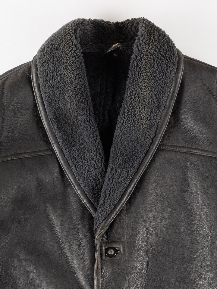Vintage 80's Men Sheepskin Coat in BlackVN210