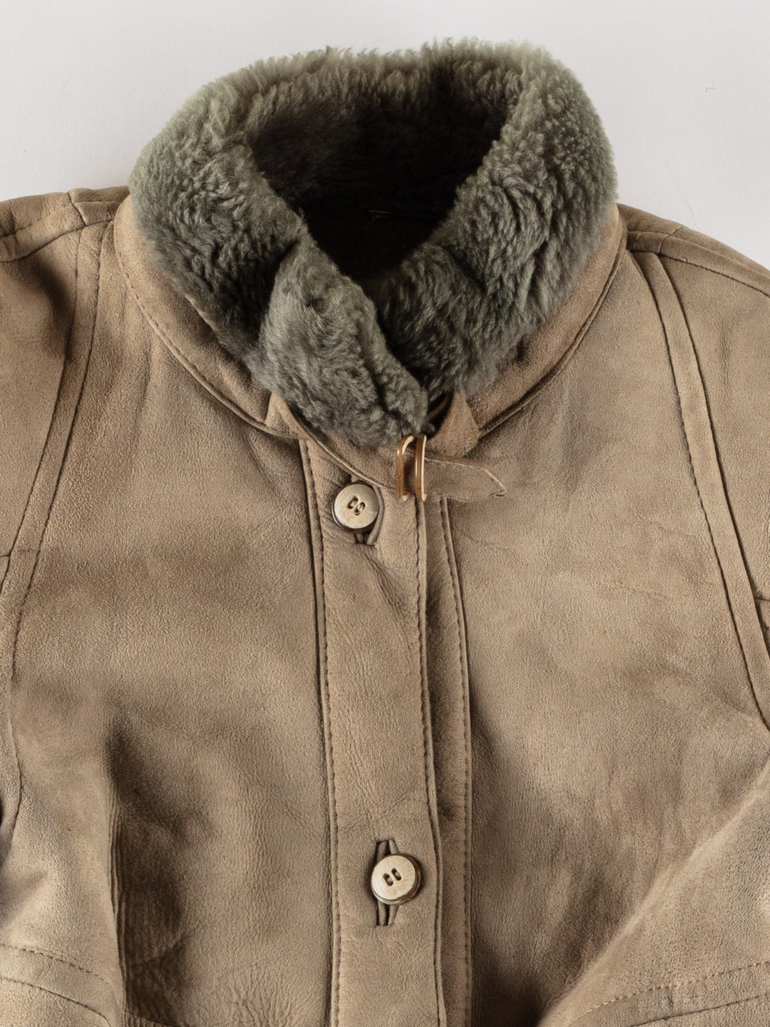 Vintage 70's Women Sheepskin Coat in BeigeMN669