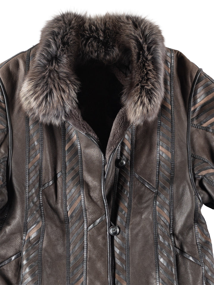 Vintage 90's Women Sheepskin Coat in Brown