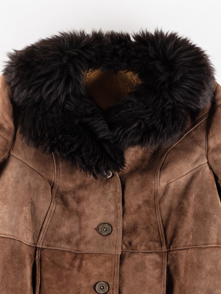 Vintage 80's Women Sheepskin Coat in BrownMN423