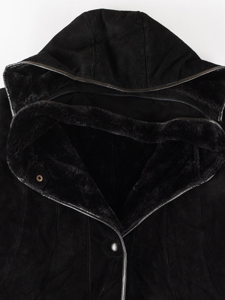 Vintage 90's Women Faux Sheepskin Coat in BlackMN204