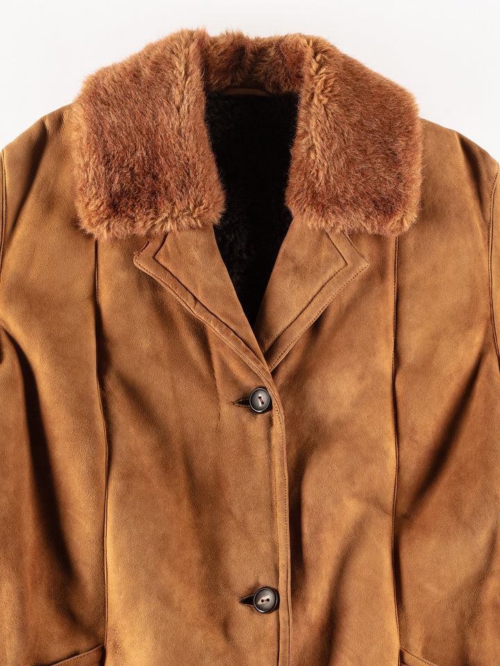 Vintage 80's Women Sheepskin Coat in BrownMN260