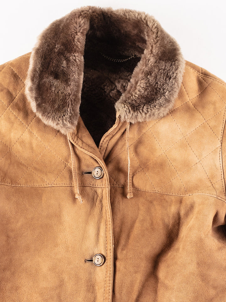 Vintage 80's Women Sheepskin Coat in Brown