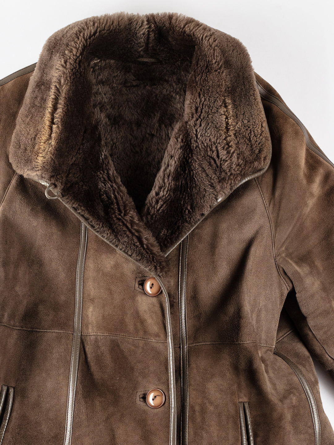 Vintage 80's Women Sheepskin Coat in BrownMN157