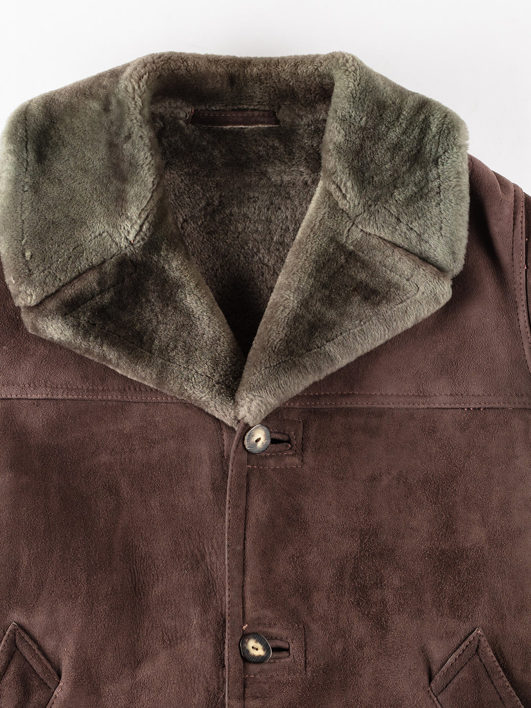 Vintage 90's Men Sheepskin Coat in BrownVN166