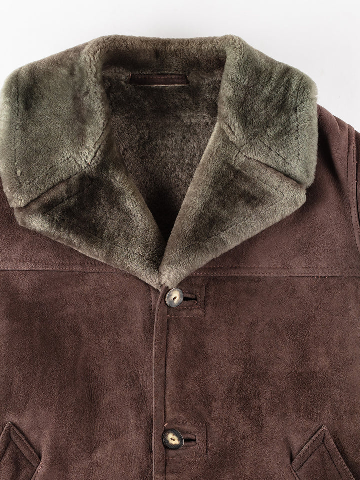 Vintage 90's Men Sheepskin Coat in BrownVN166