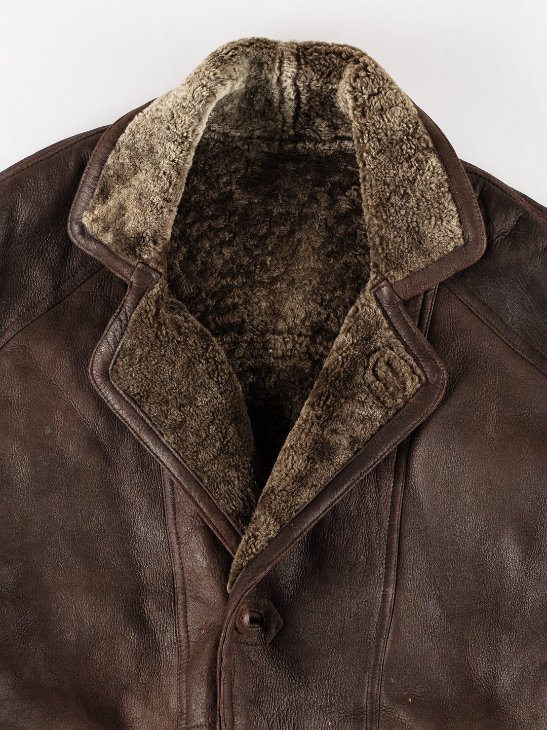 Vintage 80's Men Sheepskin Coat in BrownVN226