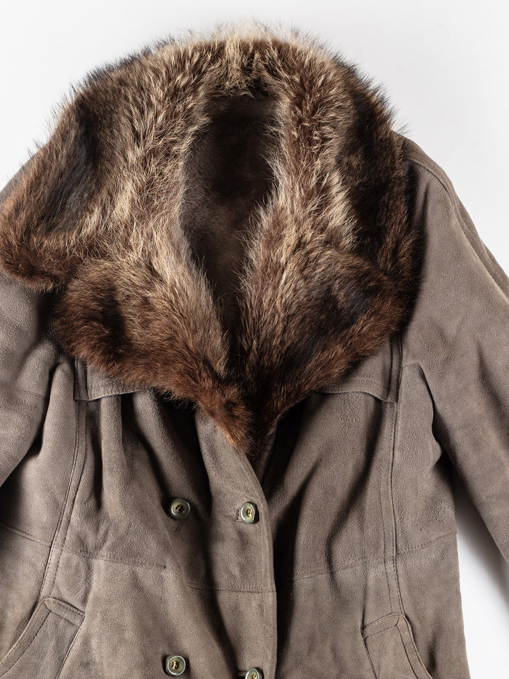 Vintage 80's Women Sheepskin Coat in GrayMN173
