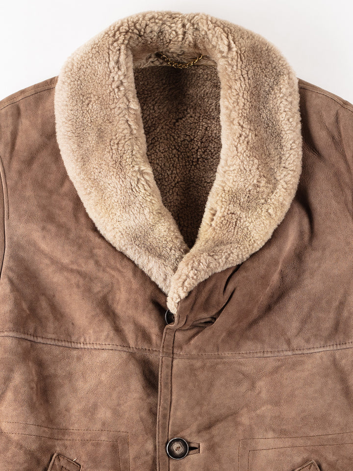 Vintage 90's Men Sheepskin Coat in BeigeVN240