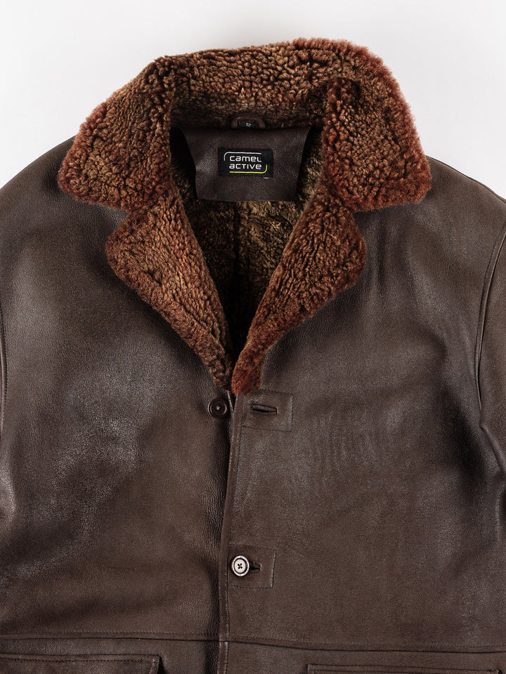 Vintage 90's Men Sheepskin Coat in BrownVN234