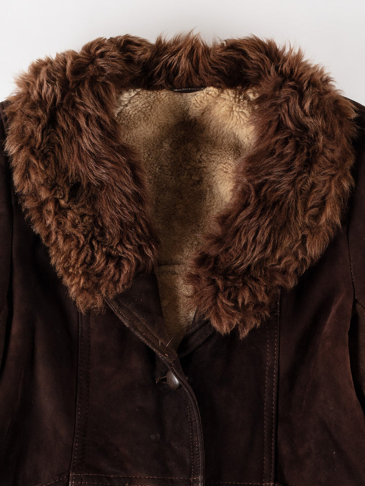 Vintage 70's Women Sheepskin Coat in BrownMN527