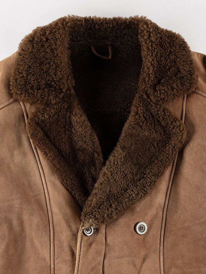 Vintage 70's Men Sheepskin Coat in BrownVN488