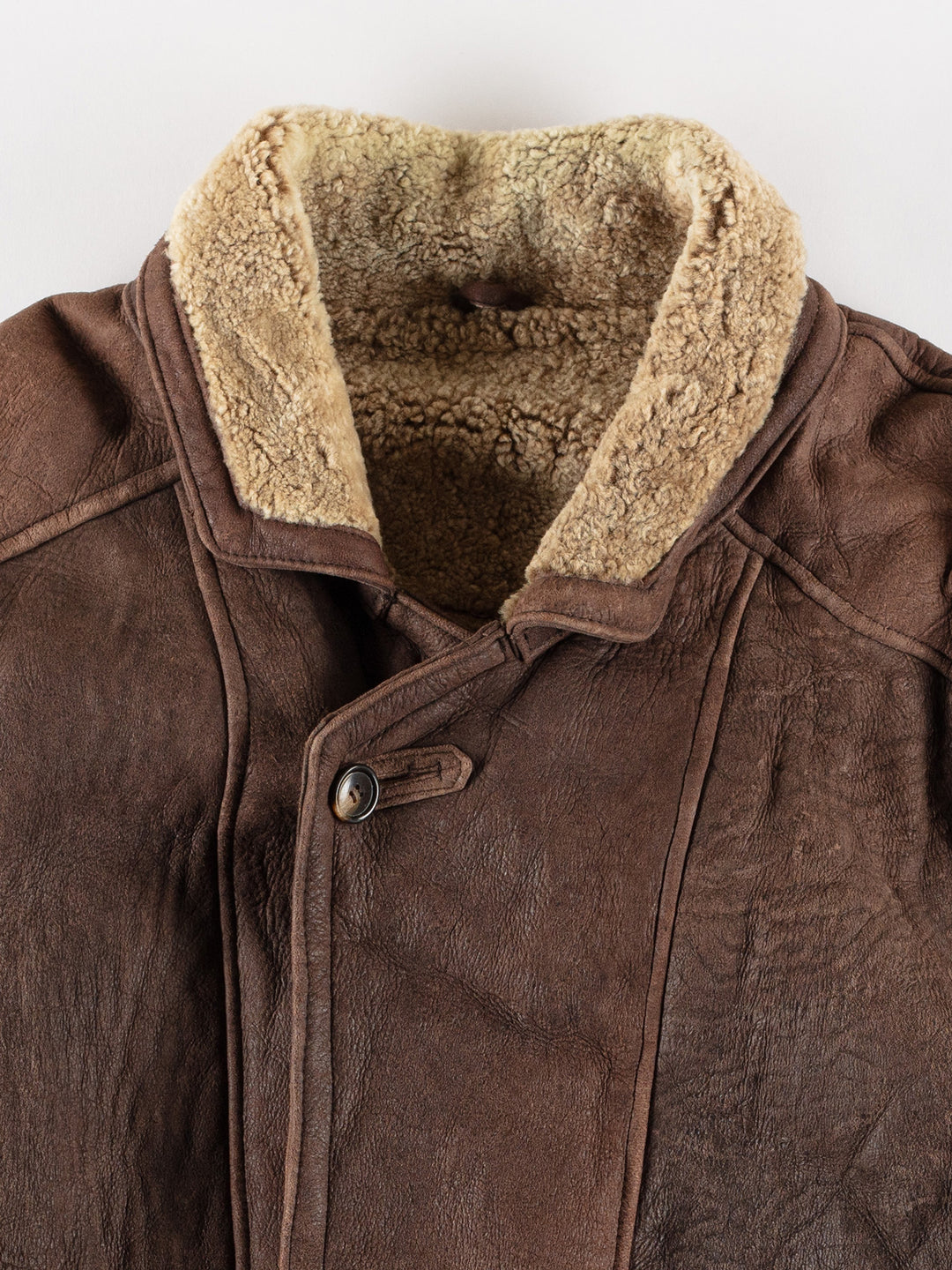 Vintage 80's Men Sheepskin Coat in BrownVN504