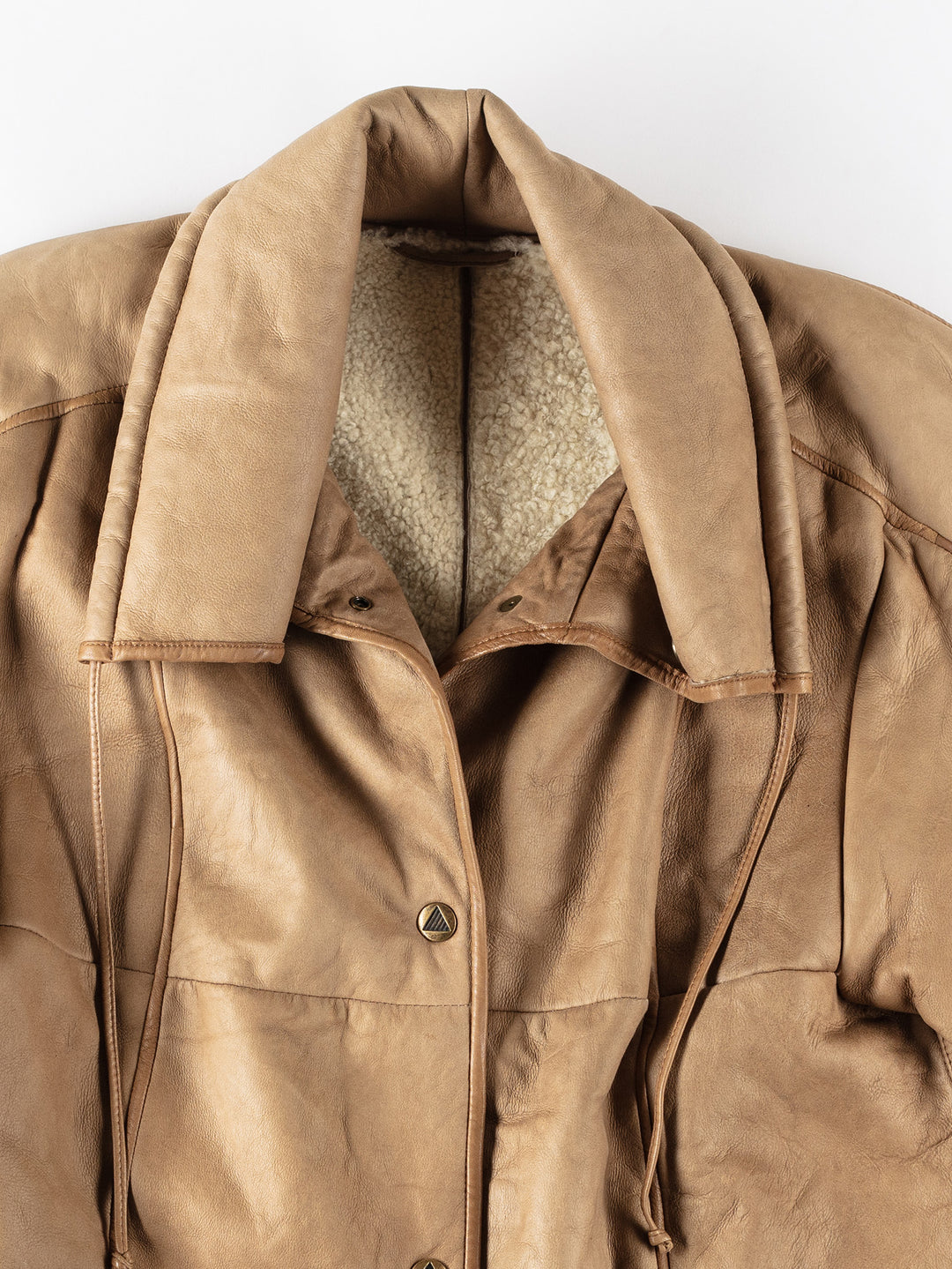 Vintage 80's Women Sheepskin Coat in BeigeMN168