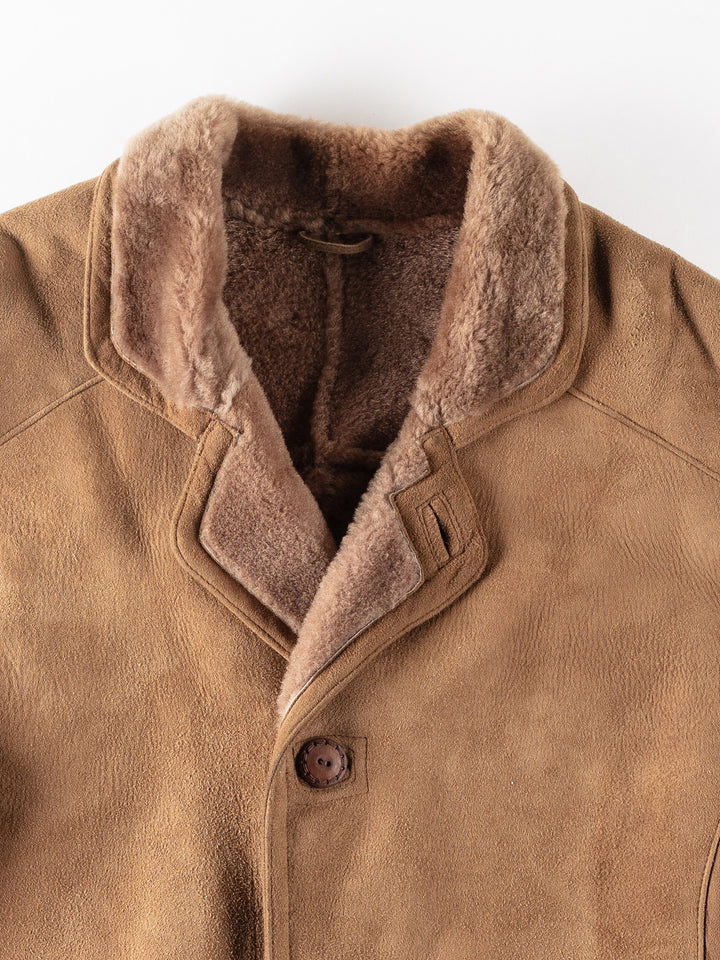 Vintage 90's Men Sheepskin Coat in BrownVN155