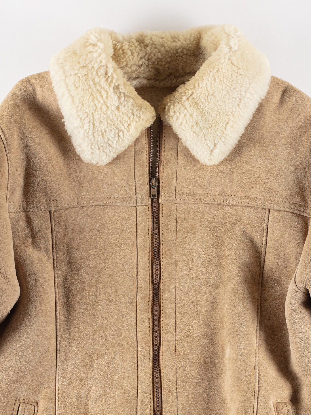 Vintage 90's Men Sheepskin Jacket in BeigeVN484