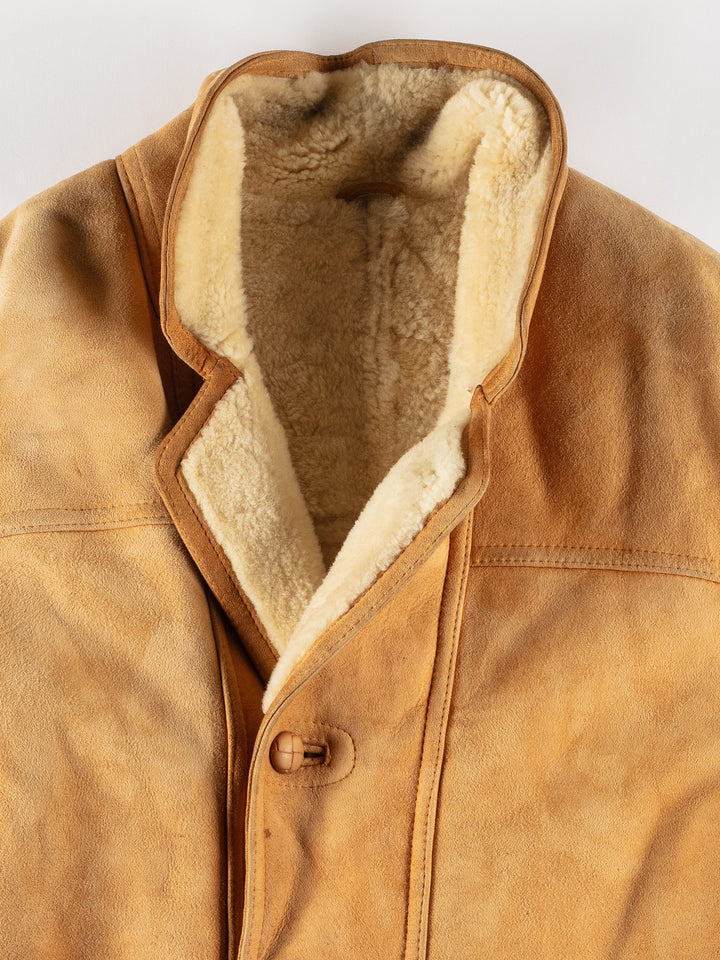 Vintage 80's Men Sheepskin Coat in BrownVN618
