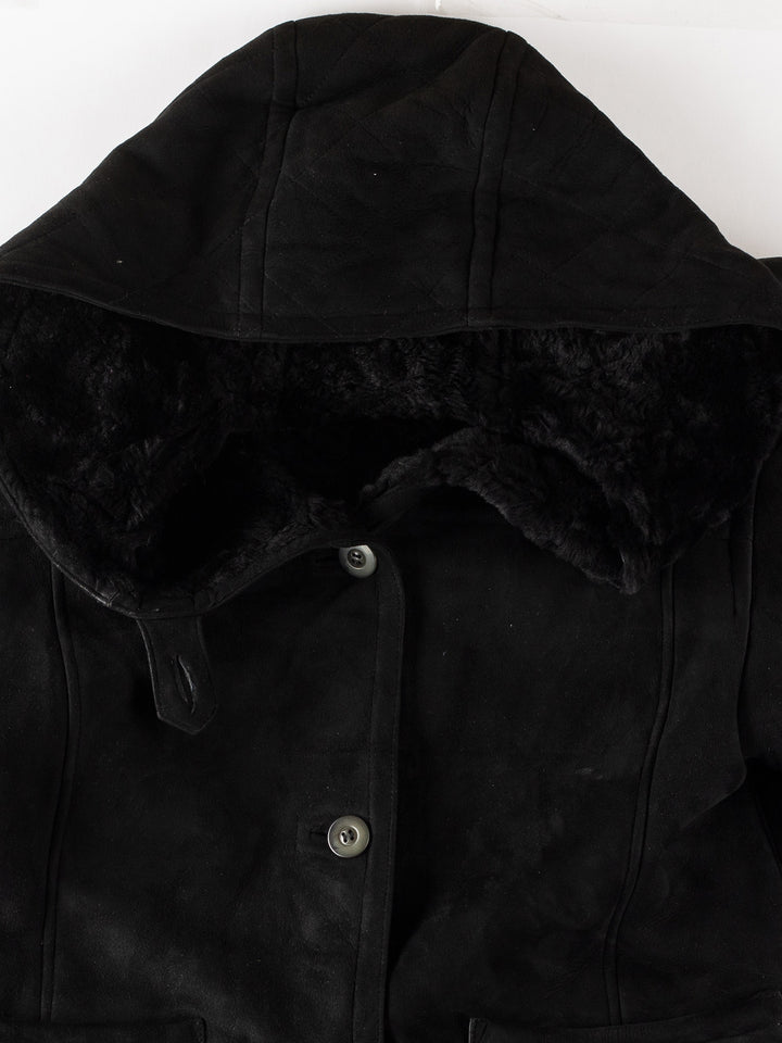 Vintage 80's Women Sheepskin Coat in BlackMN356