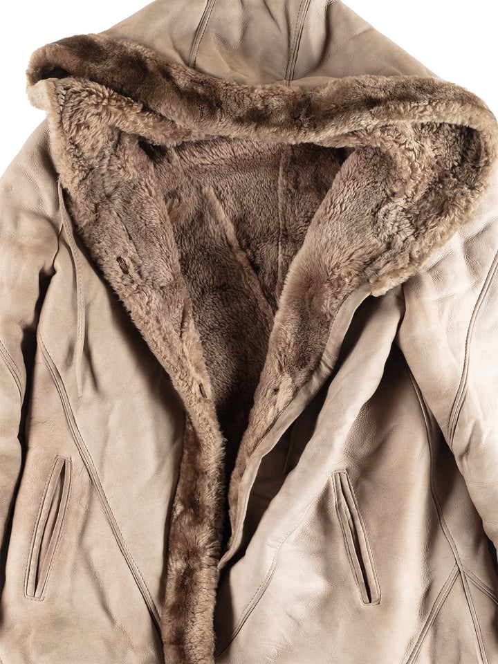 Vintage 80's Women Sheepskin Coat in Beige