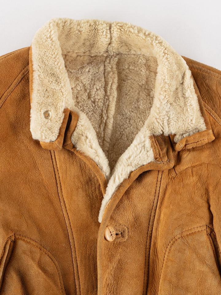 Vintage 80's Men Sheepskin Coat in BrownVN489